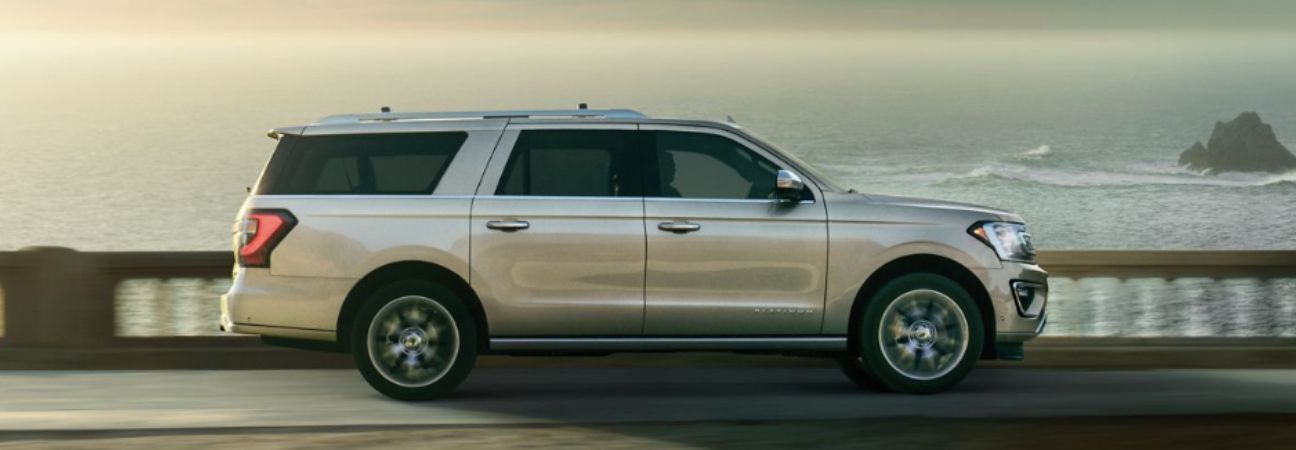 2019 Ford Expedition grey SUV
